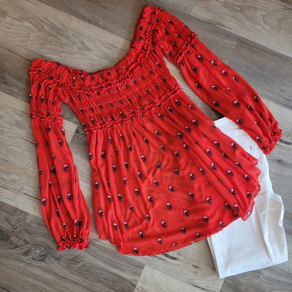 Free People Off the Shoulder Flowy Top - Picture 2 of 13